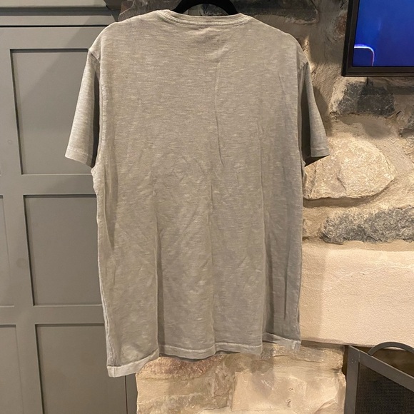 J Crew Men’s Garment Dyed Short Sleeve Tee Large - Picture 3 of 3